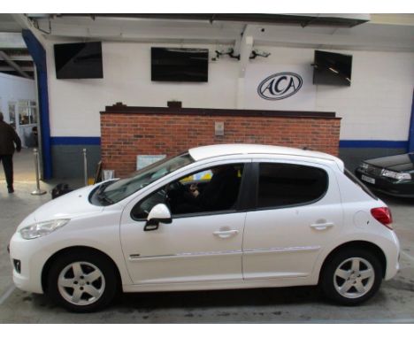 Make &amp; Model: Peugeot 207 Sportium HDIDate of Reg: NA61 JZCColour: Whitecc: 1398MoT: 21-06-2021Fuel Type: DIESELMileage: 
