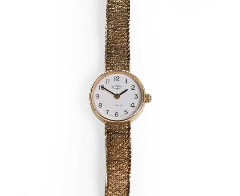 A ladies' 9ct gold Rotary quartz bracelet watch, with a 17mm diameter dial, a white enamel dial, black Arabic numerals, black