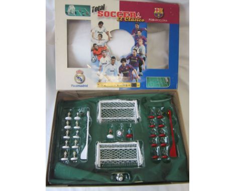 FOOTBALL GAME / REAL MADRID V. BARCELONA         A complete football game, very similar to Subbuteo, Total Soccer El Classico