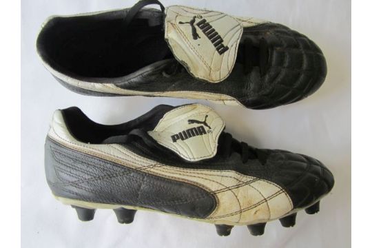 arsenal puma boots