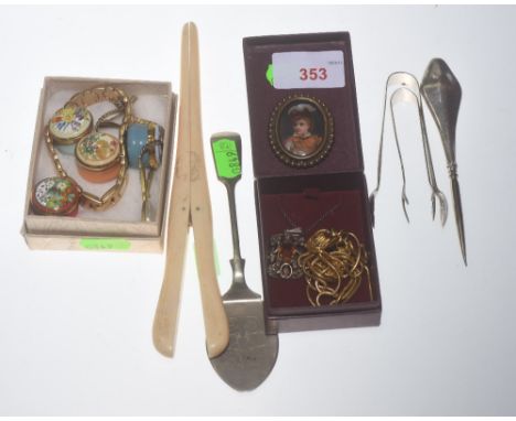 A small group of miscellaneous items inc. four miniature Halcyon Days trinket boxes, costume jewellery, ivory handled glove s