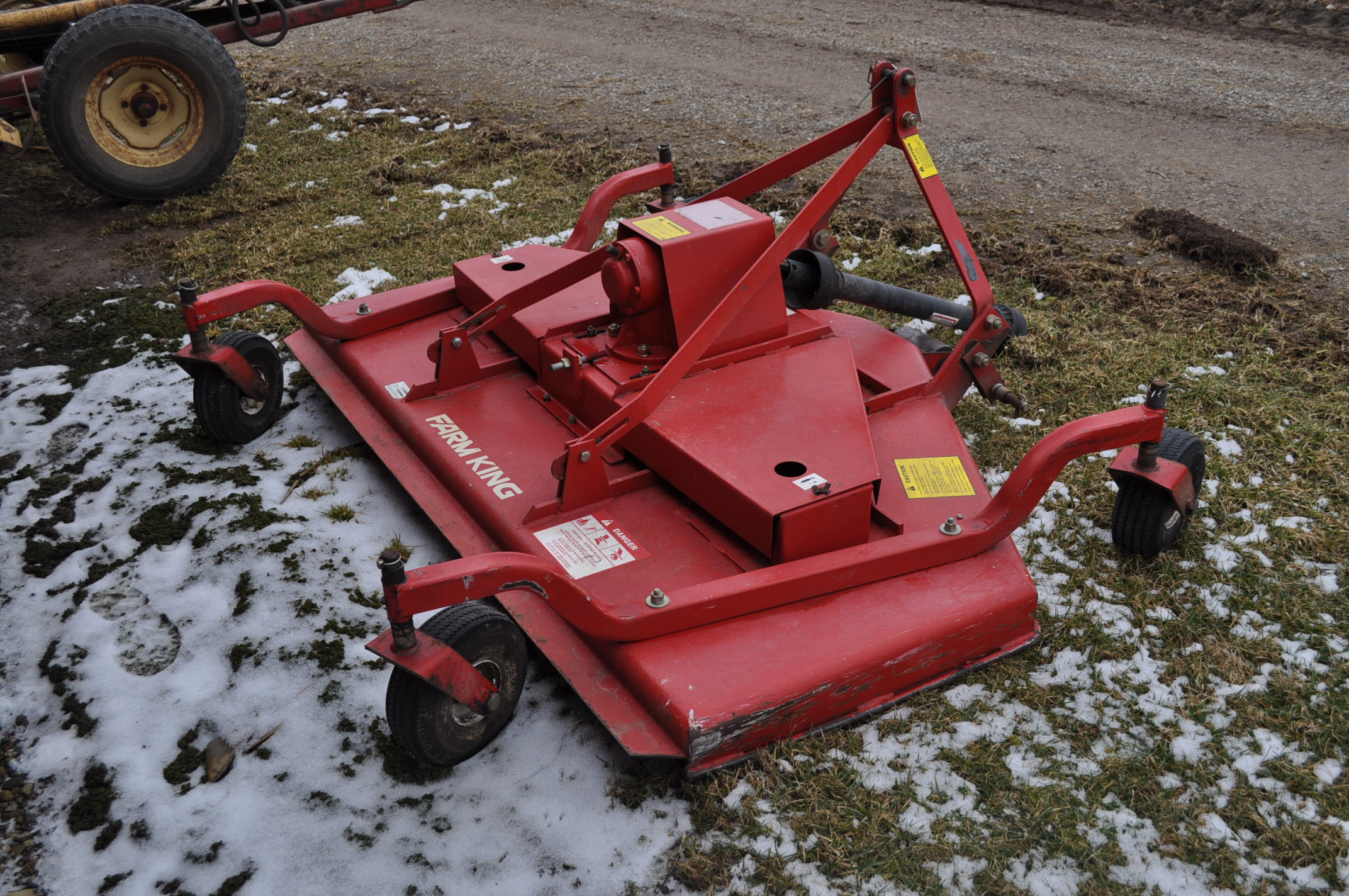 6’ Farm King finish mower, 3 pt, 540 PTO