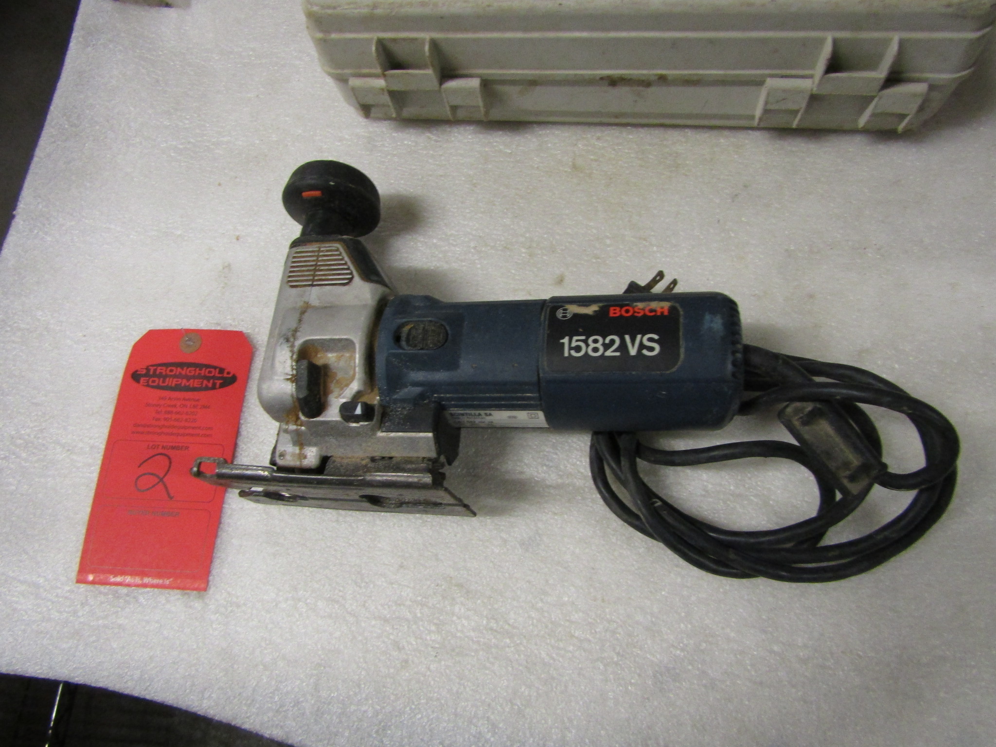 Bosch 1582VS Jig Saw in case