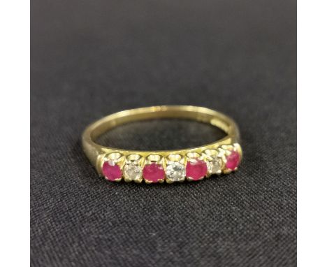 18CT RUBY &amp; DIAMOND RING