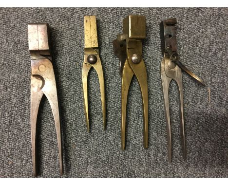 * Bullet Mould. A William Davis bronze and steel bullet mould, with 9mm diameter ogive, stamped 60, 16.5cm long, a bronze tri