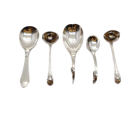 A collection of Georg Jenson silver flatware comprising a 'no.21' pattern serving spoon, date mark 1945, 14.5cm long, a 'no.4