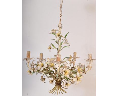 A vintage mid 20th century (circa 1950s) Italian toleware hand painted fruit and floral ceiling chandelier. The chandelier el