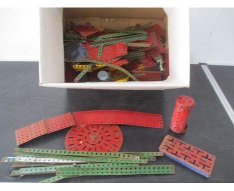 A collection of loose vintage Meccano 