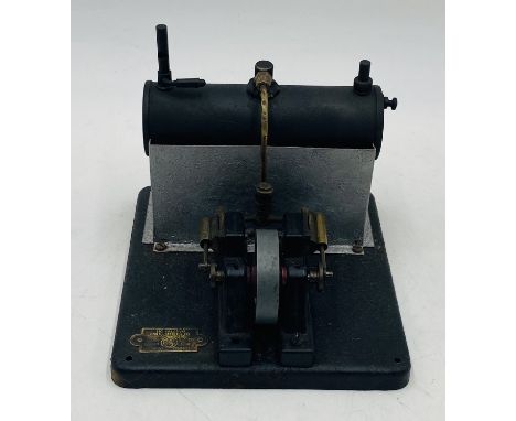 A vintage Signalling Equipment Ltd live steam engine - untested