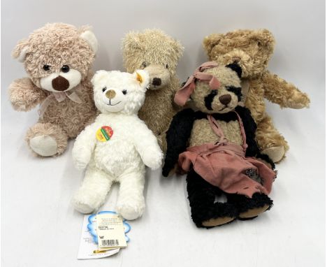 A collection of teddy bears including Steiff cosy friends, Cottage Collectibles etc.