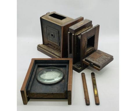 An Antique Magic lantern (a/f).