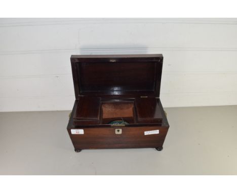 19TH CENTURY ROSEWOOD SARCOPHAGUS FORMED TEA CADDY FITTED WITH LION MASK HANDLES AND A SUB-DIVIDED INTERIOR, 32CM WIDE