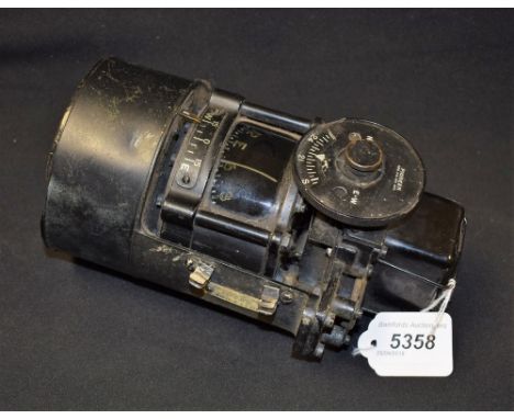 An American Air Force aircraft compass, Pioneer, by Bendix Aviation