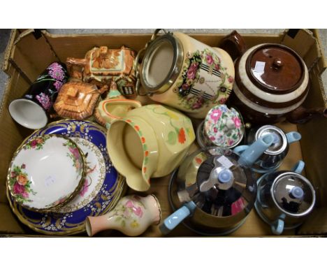 Ceramics - Royal Albert Old Country Roses fruit bowls; Art Deco chromium and ceramic tea ware; Cottage ware trio; etc.
