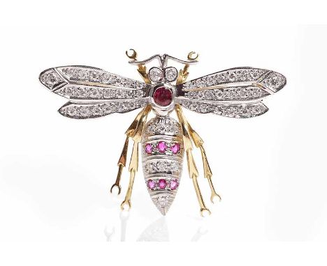 DIAMOND AND RUBY SET BEE MOTIF BROOCHthe wings with round diamonds and millegrain borders, the body with alternating rows of 