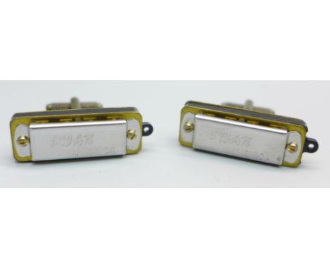 A pair of novelty 'Swan' Harmonica cufflinks, (working), 37mm 