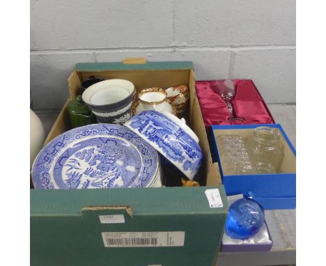 A box of mixed china including Copeland Spode Italian blue and white bowl, Wedgwood Jasper vases, Staffordshire part tea set,