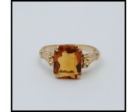 Vintage 14K Yellow Gold Citrine Solitaire Ring.                      Metal: 14K Yellow Gold Weight: 2.1 grams Citrine: 10 mm 