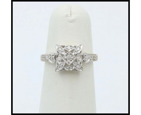 Vintage 14K White Gold Diamond Ring, Engagement Ring.       Metal: 14K White Gold Weight: 2.1 grams Diamond: Approximately 0.