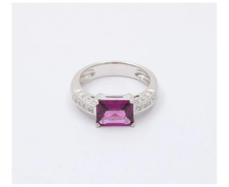 Vintage Rubellite Garnet Diamonds 18K White Gold Ring                     Stones: Rubellite Garnet ( approx. 2.5 carats) Diam