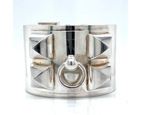 HERMES Silver Collier de Chien Bangle.                     Weighing 234.9 grams