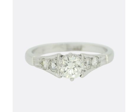 0.38 Carat Diamond Solitaire Engagement Ring Weight:Â&nbsp;3.0 grams Size:Â&nbsp;I Central Diamond:Â&nbsp;Approx. 0.38 carats