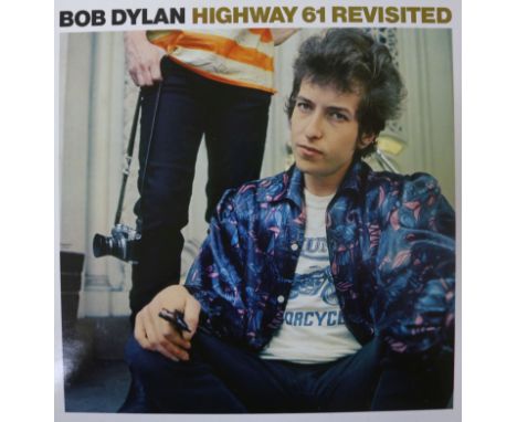 A collection of 22 Bob Dylan LPs Blonde on BlondeBringing it all Back Home (x 3)Nashville SkylineHighway 61 Revisited (x2)Bio