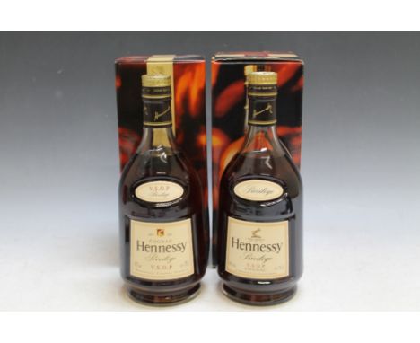 2 BOXED 70 CL BOTTLES OF HENNESSY VSOP COGNAC 