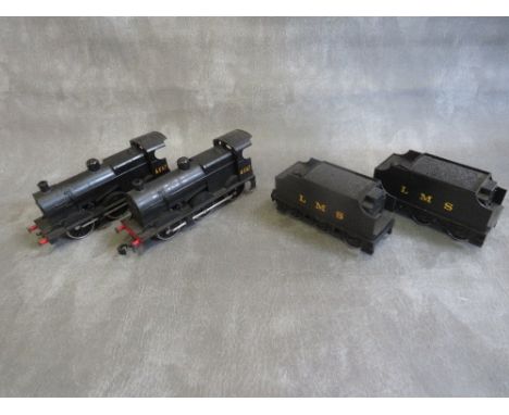 A PAIR OF UNBOXED LIMA O GAUGE STEAM LOCOMOTIVES, with tenders LMS 4547, 0-6-0