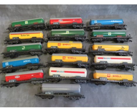 SIXTEEN LIMA O GAUGE TANKERS, to include Shell, BP, Texaco, Mobil, Butan Gas etc.