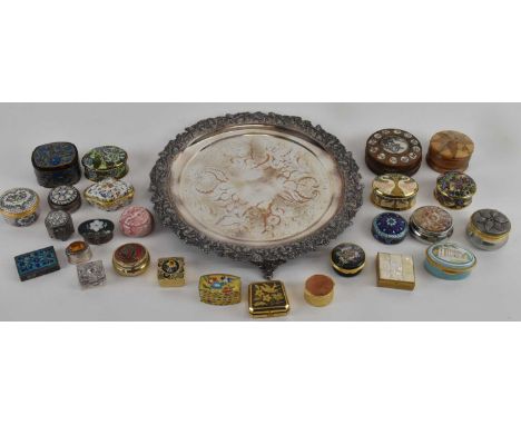 A collection of approximately twenty-five assorted snuff and trinket boxes, on a silver plated salver (26).