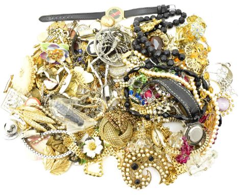 Various items of modern and vintage mixed costume jewellery including watches, a small pocket watch, brooches, etc.