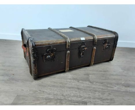 VINTAGE CABIN TRUNK, wood bound with twin handles 84cm wide