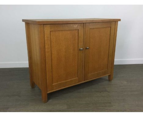 MODERN OAK TWO DOOR CUPBOARD, with internal drawer and shelf80cm x 103cm