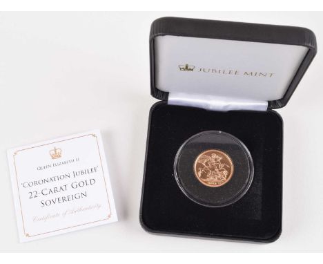 Queen Elizabeth II, Gold Sovereign, 2013. Queen Elizabeth II, Gold Sovereign, 2013, Royal Mint, Obverse portrait by Ian Rank-