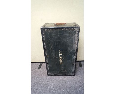 A travel trunk