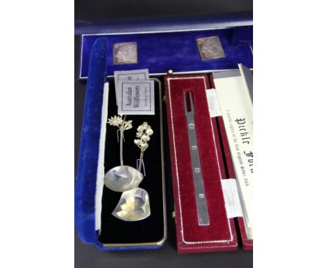 A collection of silver to include; a cased silver pickle fork 'A faithful replica of the first English silver fork', Francis 