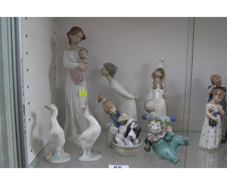 Collection of Mainly Lladro &amp; Nao figurines 