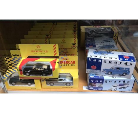 19 boxed die cast scale 1:36 Shell Classic Sports Car Collection models &amp; 1 boxed die cast scale 1:24 Shell Classic Sport