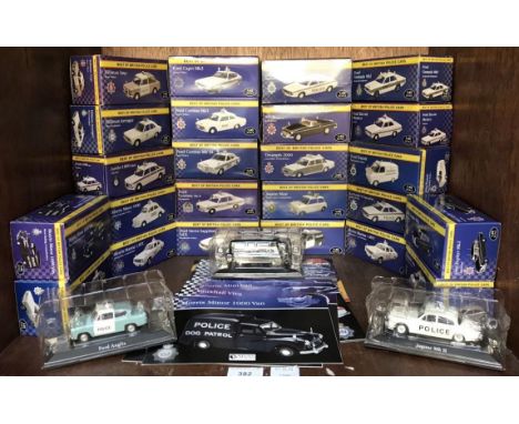 25 boxed Atlas Editions 'Best of British Police Cars' 1:43 scale models with 3 unboxed 