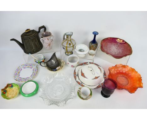 Bone China - Limoges France - Crown - Empire - Regent. A quantity of bone china featuring vases, saucers, cups, plates dishes