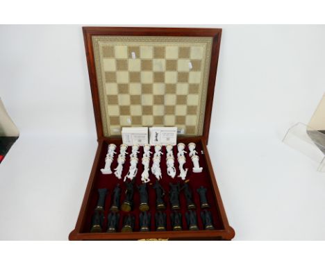 Canada - Chess set - Copper and wood - Catawiki