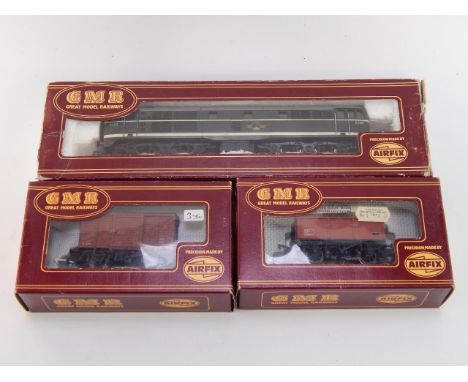 An Airfix GMR British Rail green diesel engine, 54101-9, tank and cattle wagons, boxed, (3).