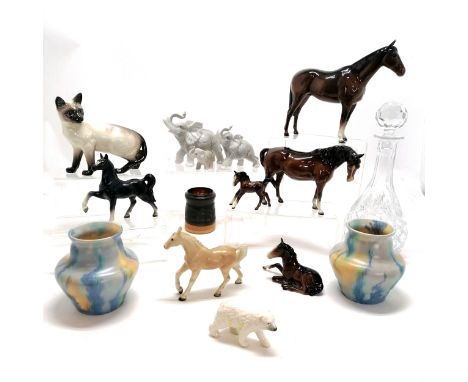 Four Beswick horses tallest 22cm high, Beswick Siamese cat, Goebel Polar Bear, set of three John Jenkins elephants, two Beswi