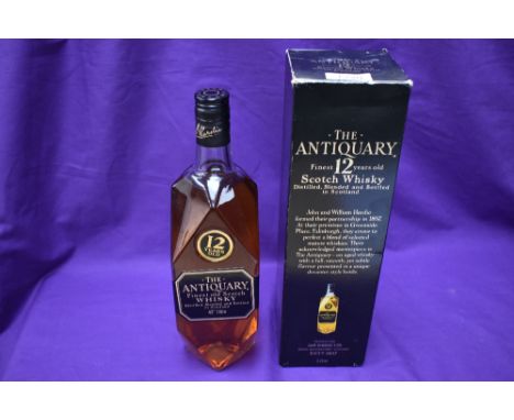 A bottle of The Antiquary Scotch Whisky, 1 litre, 43%, 80/90's, bottling in card box