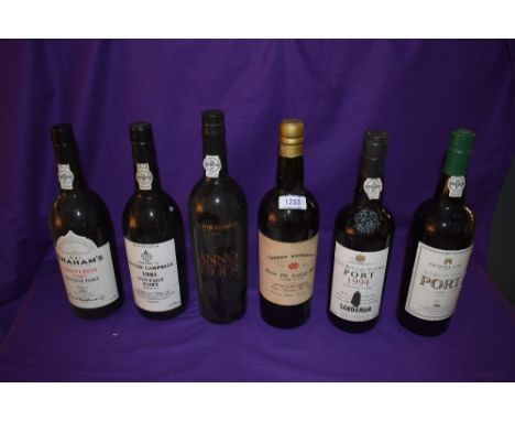 Six bottles of assorted Port, Grahams Malvedos 1987 Vintage Port Bottled in 1989, Gould Campbell 1983 Vintage Port Bottled in
