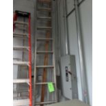 Extension Aluminum Ladder