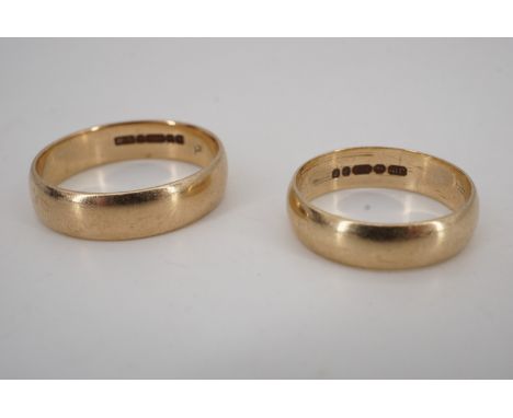 Two 9 ct gold wedding bands, M, R/S, 5.8 g