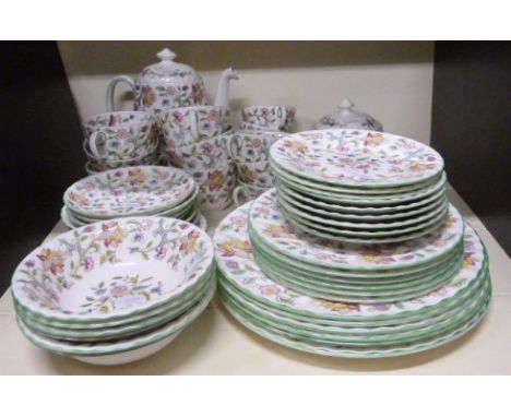 A Minton Haddon Hall dinner, tea and coffee service