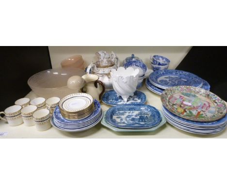 Large collection of Spode "Italian" and "Tower" pattern ceramics, 19thC blue and white tureens, Coalport, Minton coffee cans 